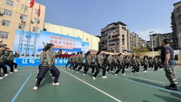 男人的鸡鸡捅入女人的鸡鸡里视频www91雁江教育 | “一校一品”特色教育 “点亮”多彩校园